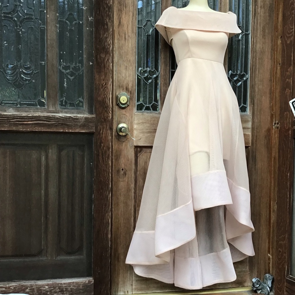 Elegant Off-Shoulder Cream Dress